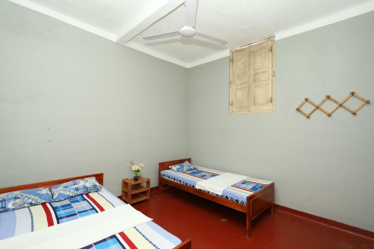 Jaffna Premier Inn Екстер'єр фото