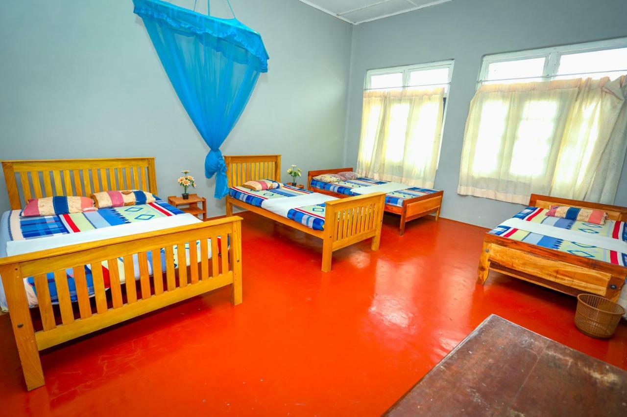 Jaffna Premier Inn Екстер'єр фото